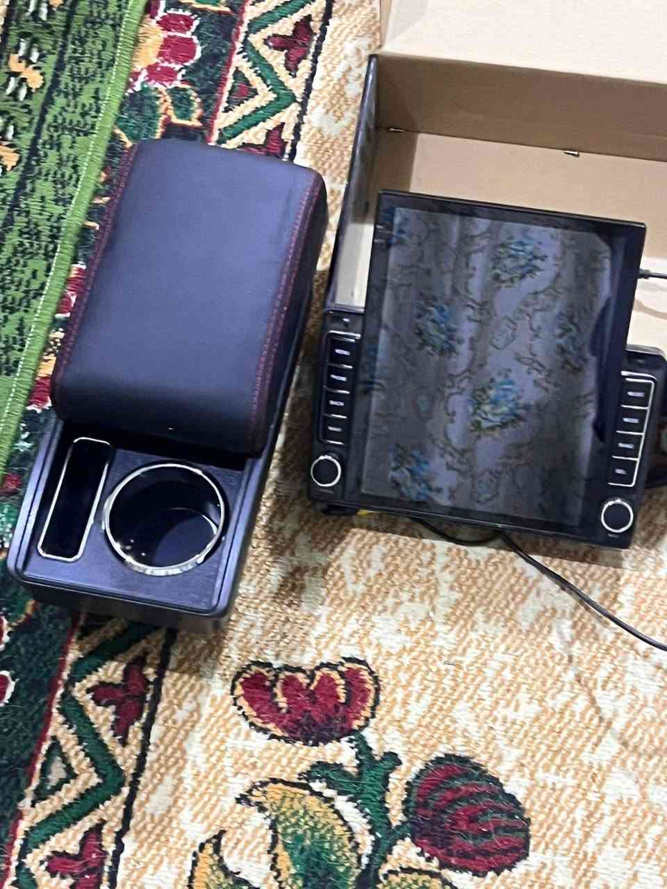 شاشه تاب كيه اوبتيما
+تكيه وحافضه نفس الوقت ناصريه قرب جسر ابراهيم الخليل
***********
