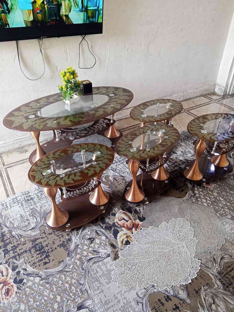 طبلات زجاج نظيفه 
السعر 80 وبيهن مجال للشراي 
بصره حكيميه ***********
