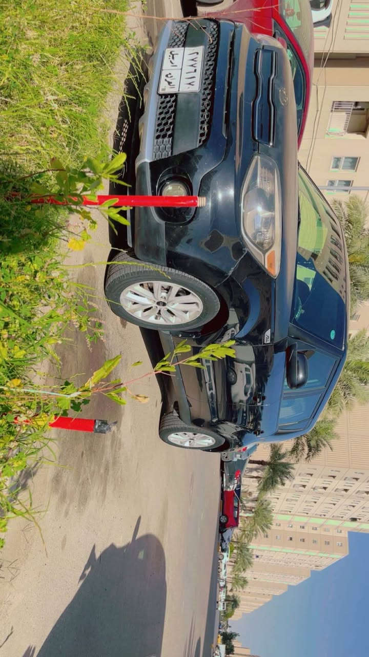كيا صول موديل 2017   رقم اربيل سيارة نضيفة حدا استخدام شخصي   اوتوماتيك  لون اسود تبديل بنيد و جاملغ ايمن بدون ضربة بدون دواخل رقم الهاتف. *********** بغداد, العراق
