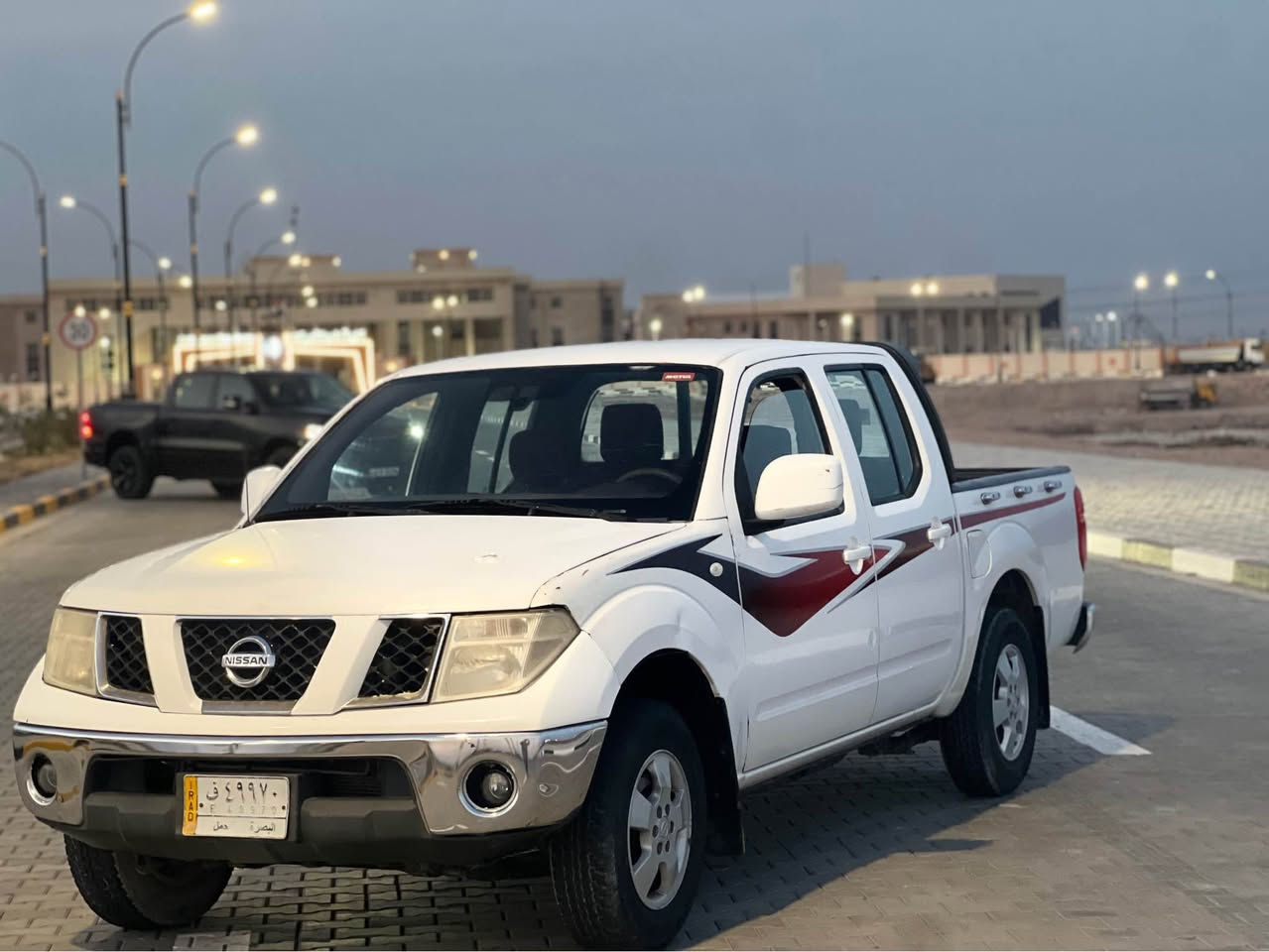 سلام عليكم اللبيع نيفاره مديل 2013 رقم بصره تحويل مباشر بيه صبغ مدكر امامي بدون دواخل والباقي كفاله سياره جاهزه محرك كير حداده تخم تاير تبريد ثلج 🧊 سياره ما متعوبه نضيفه مال جناي مكينه لا تبخير ولا تنقيص  كير عادي العنوان البصره سعر 92 وبيه مجال بسيط ***********
