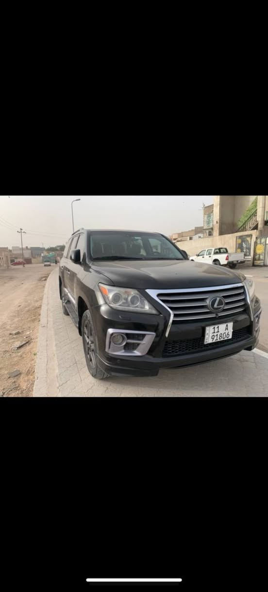 السلام عليكم
للبيع او مراوس 

لكزس LX570
موديل 2012
رقم بغداد انكليزي باسمي
فول مواصفات

 بصمة تشغيل
 تشغيل عن بعد
 كشنات خزن
 سلايد روف
 ستيرن كهربائي
 تدفئة وتبريد كشنات
 كامرات محيطية
 مواصفات كثيرة أخرى

السيارة مكفولة من التبديل والصبغ و الضربه 

 السعر المطلوب:340$

 مكان السيارة: بصره الزبير 
 لأي استفسار: ***********
