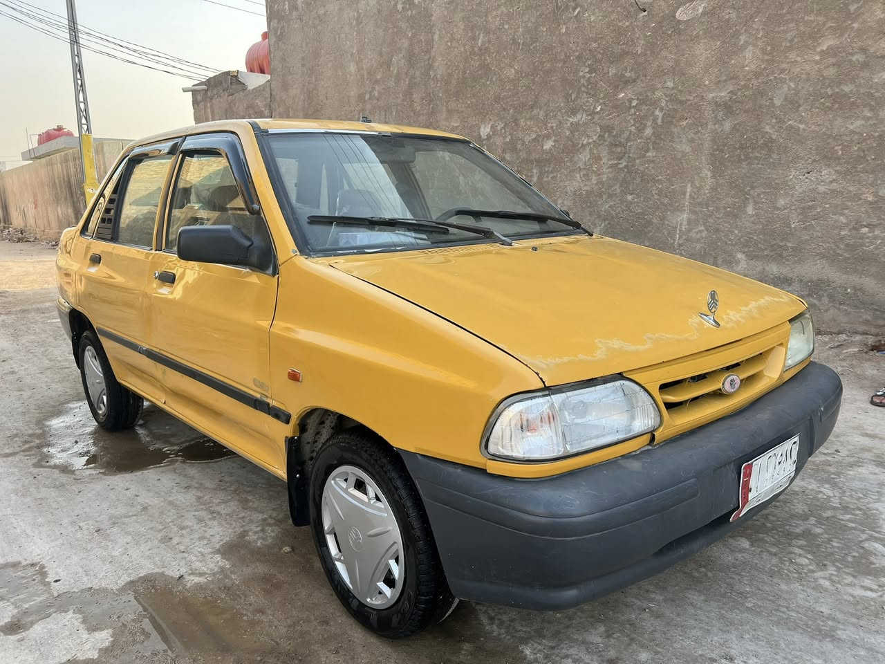 سياره سايبا موديل2011 مكفوله من الضربه كير ومحرك مكفولات وشواصي بلاديه لافطر ولا لحيم رقم الماني نجف وسنويه مجدده ومصفره هيئه وغرامه وتحويل ثاني يوم للاستفسار الاتصال *********** سعرها 25 وبيها مجال بسيط مكانها النجف الاشرف
