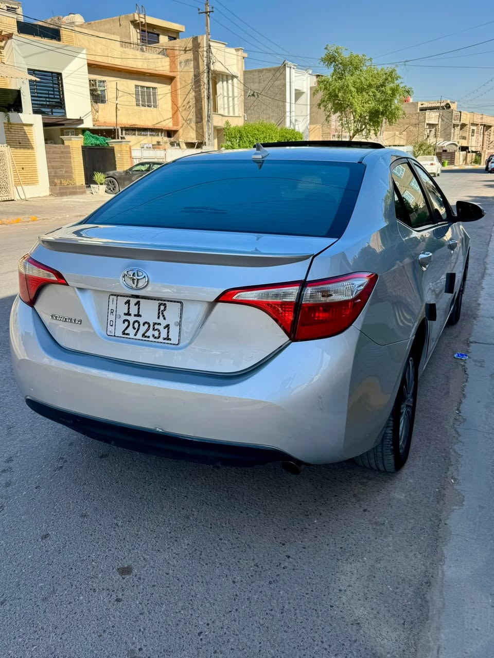 كورلا 2014 وارد امريكي
محرك 1800 ماشية 120 ميل رقم بغداد بسمي تبريد ثلج ويه السويج 
فول مواصفات عدا البصمه 
السياره صدر امامي و خلفي جديد+ تخم تاير
باتري جديد + سيرفز كامل لمنظومه البانزين من الفيت بم لحد النوزل 
مابيها نقص برغي حتى دهن الكير مبدله بلجهاز
السعر 112 وبيها مجال حك الجيه 
مكاني بغداد 
***********/***********
