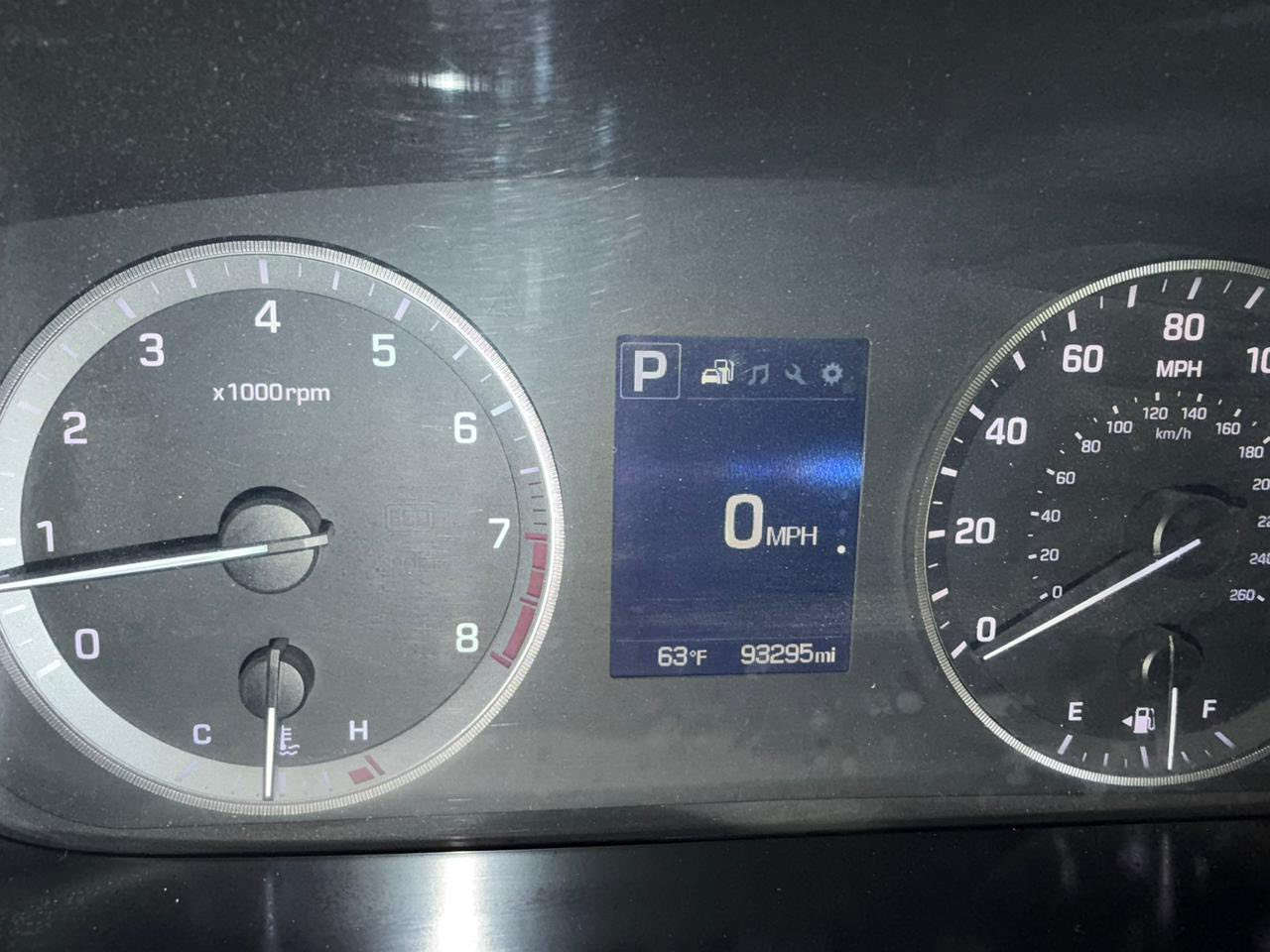 السلام عليكم سياره سوناتا موديل 2017 رقم أربيل الماني حادثه مرفق مع المنشور مكينه كير حداديه كله كفاله تبريد ثلج تخم تاير جديد سياره نص فوول مكينه 2400 بيه جاملغ امامي صبغ وجاملغ خلفي فقط سياره وارد امريكي ومكان سياره النجف حي جامعه يم مدينه ماىيه للاستفسار الاتصال ع الأرقام تاليه السعر ع خاص 
***********
***********
