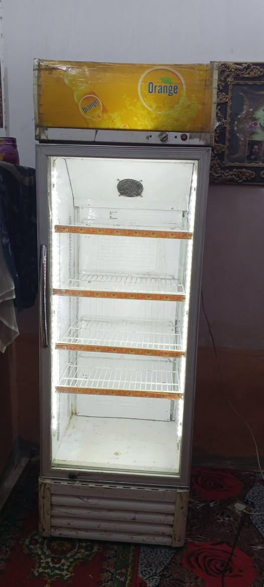 عارضات شرط الشغل بلادي وال يريد يراسل خاص وهذ رقمه *********** مكان نجف
