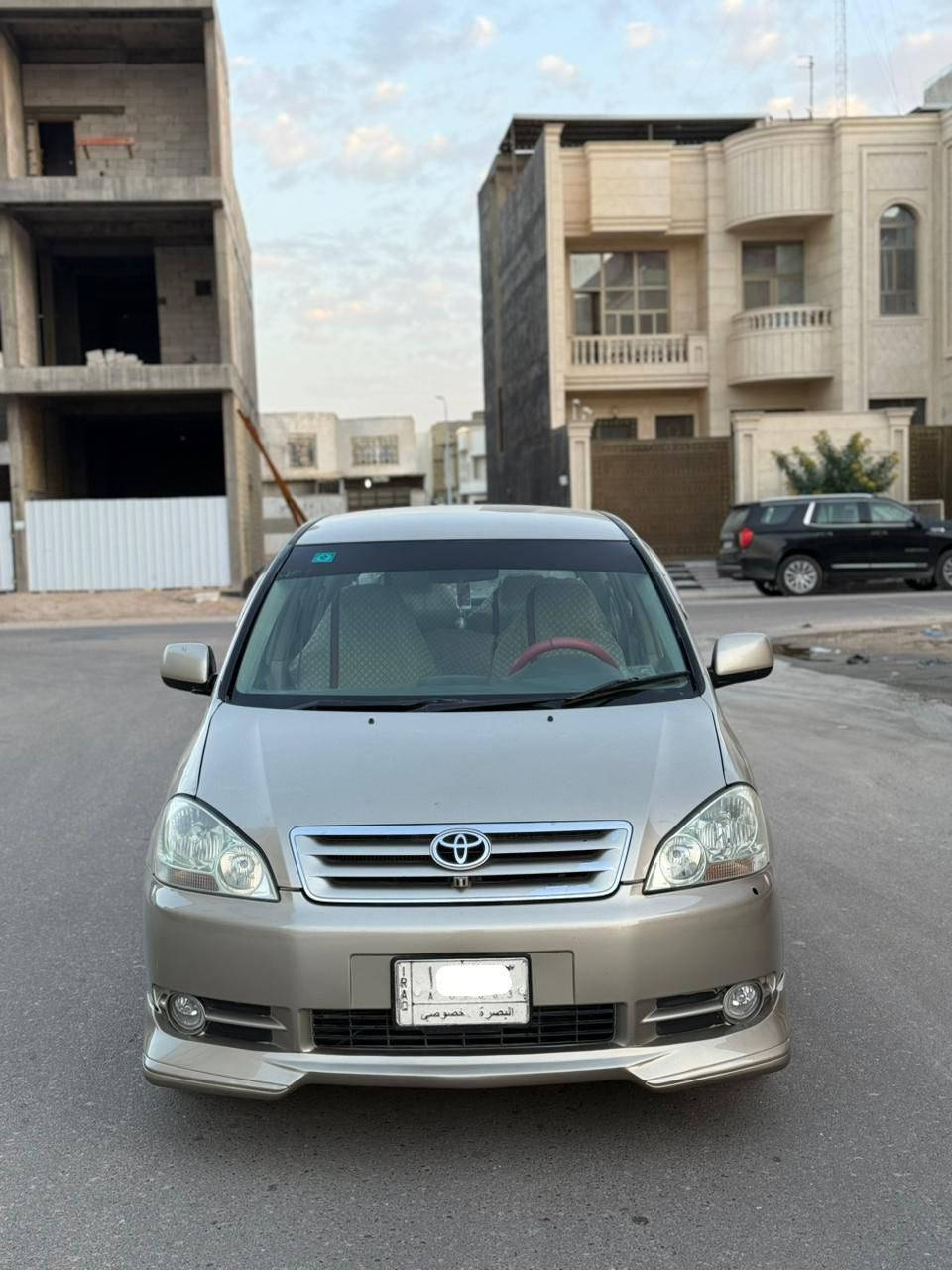 السلام عليكم 
ابصم موديل 2002 بصره تحويل
تو ويل محرك 2400 جاهزه تبريد كير محرك حدادية تايرات 7 راكب. تبريد 3 قطع
مكاني البصرة
شراي يخابر ع رقم
***********
