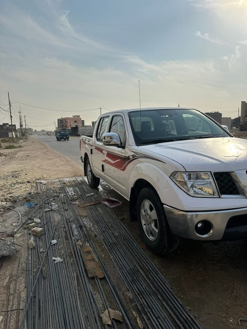 السلام عليكم
نيڤارة شمالية موديل 2011 للبيع

رقم دهوك((بأسمي ))

گير عادي

مكينة مكفولة

گير مكفول 

تبريد + كهربائيات مكفولة

تخم تاير جديد 

باتري جديد 

دوشمة جديدة  

سنوية لحد سنة2030

عنوان بغداد ....الشعب 

السعر 95

استفسار *********** متواجد وتساب
