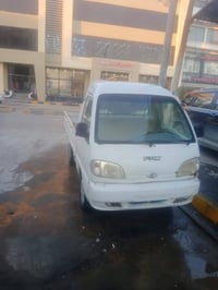 السلام وعليكم للبيع فاو موديل 2006 ما ناقصه شي اوراق كامله  كير ومحرك ...