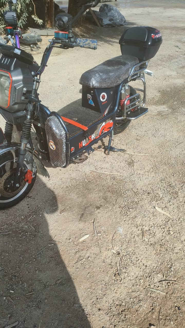 دراجه شحن هيوشه 2024 
6 باتري تخم ع فحص
كهربائيات كله شغاله وع فحص
سعر 525 وبي مجال
***********
مراوس بيع يرهم
