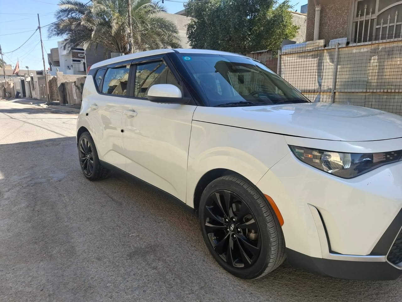 السلام عليكم
كياصول موديل 2024 وارد امريكي حادثه جاملغ ايمن فقط ومصبوغ ربع باب الصدر بدون دواخل صور الحادث داخل المنشور مكينة 2000 دوش ماشية 59 الف سونار داخل المنشور سيارة جديدة وجاهزة رقم بغداد الدولي مكاني بغداد المشتل السعر 153 وبيه مجال بسيط الرقم *********** بغداد, العراق
