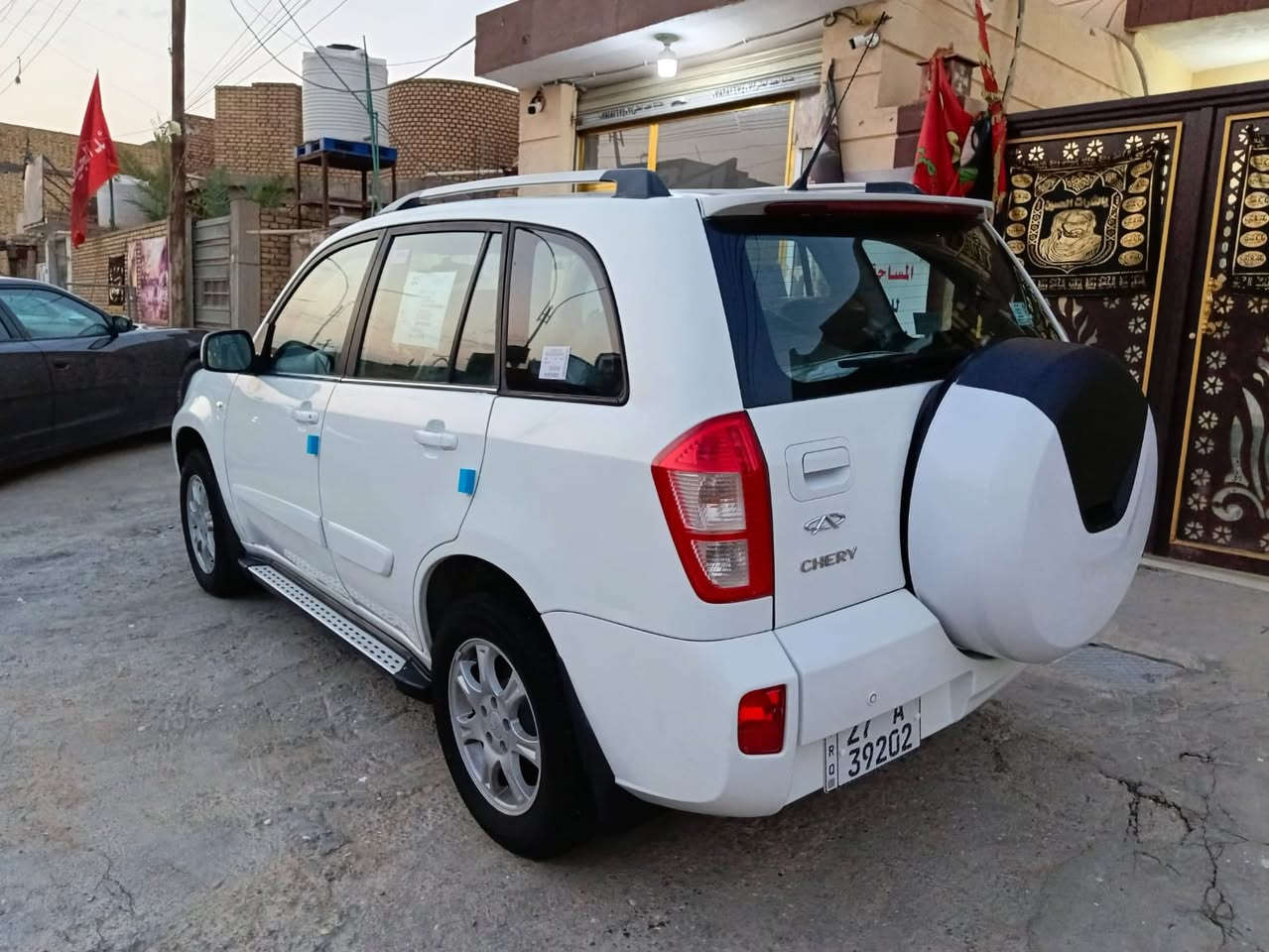 تيكو 2014 للبيع كفاله عامه جديده بمعنئ الكلمه ع وضع الشركه ماشيه١٢٨ حقيقي  كلشي بيها جديد محرك كير حداديه تخم تاير تبريد جاهزه للاخير محرك 2000 كير ميكانيك سنويه لل 2030 رقم ذي قار بسمي تحويل مباشر  السعر ١٧٤ وبيه مجال .(ملاحضه) التواصل عن طريق رقم التلفون فقط فقط  حت اليريد يراوس يراسل صاحبها ع الواتساب يعني اذا تعلق او تراسل ع الفيس ماراح ارد عليك لان مكلف بنشرها ***********
