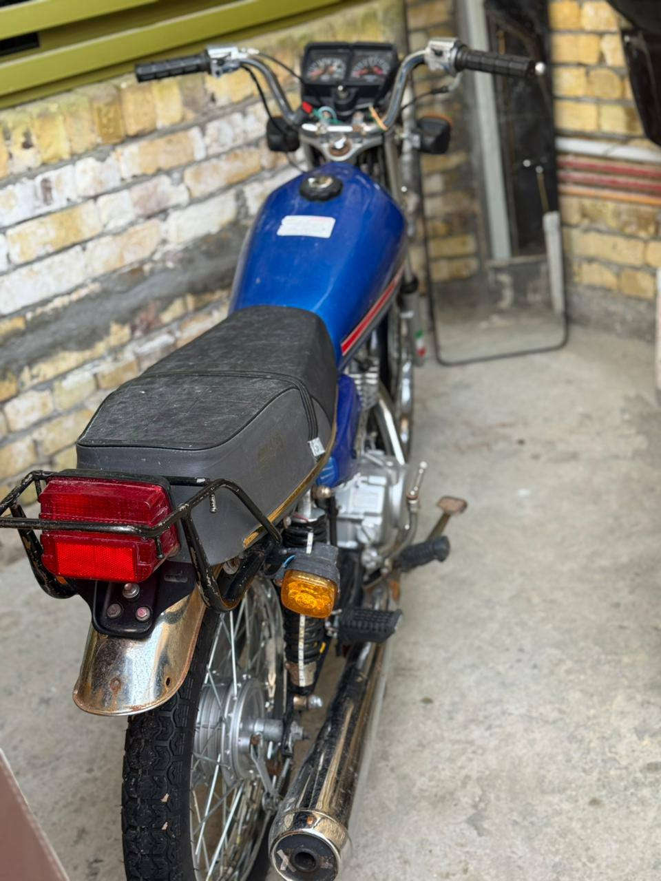 دراجه نامه بدون بدون اوراق كهرباء شغاله سعر 750 وبيه مجال مكلف ننشر رقم صاحبه
‏‪0777 603 4443‬‏
