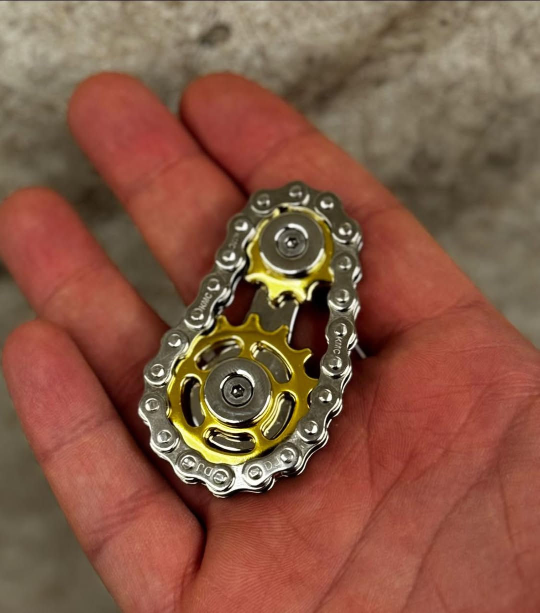 لعبة استرخاء ستانلس ستيل تخبل 
انطونا بيها سعر وبالعافية


**إذا كنت صاحب هذا الإعلان وتريد حذفه لأي سبب، رجاءا أرسل رسالة إلى الدعم الفني**