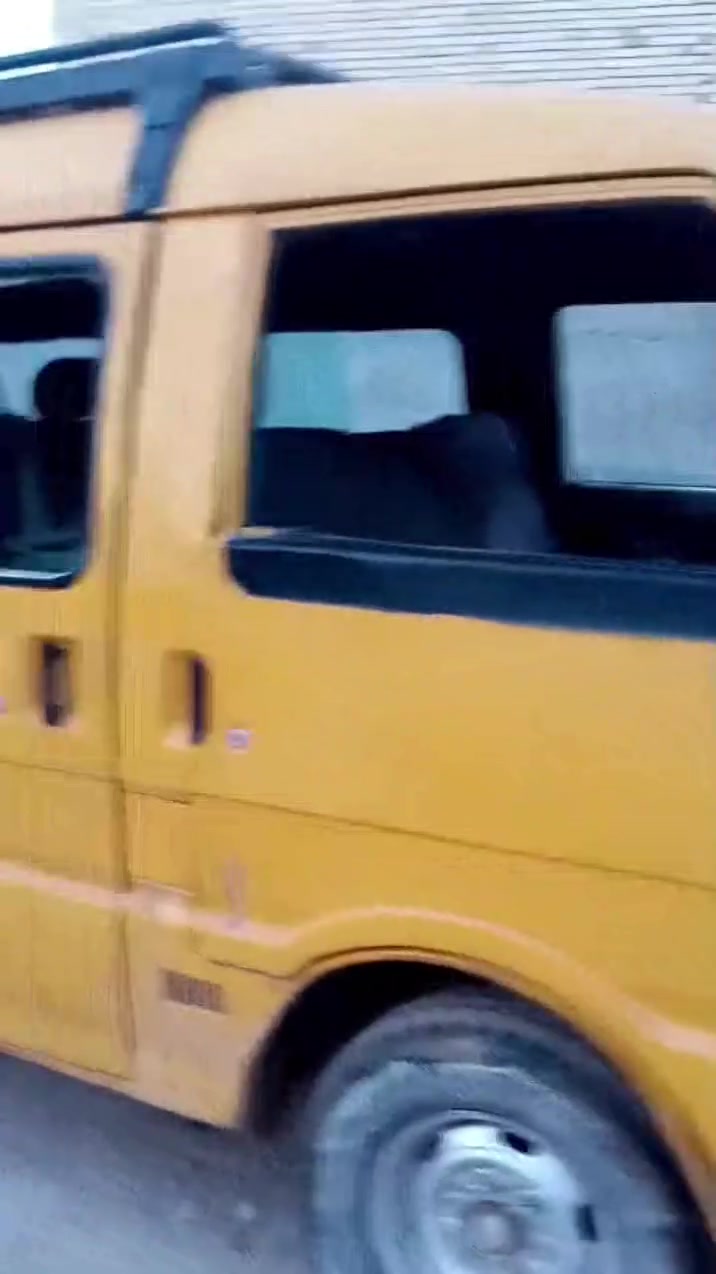 سلام عليكم ورحمه الله وبركاته سياره للبيع اسيا موديل 97 تحويل موجود ابو سياره موجود جاهزه رقم الهاتف *********** السعر 36
