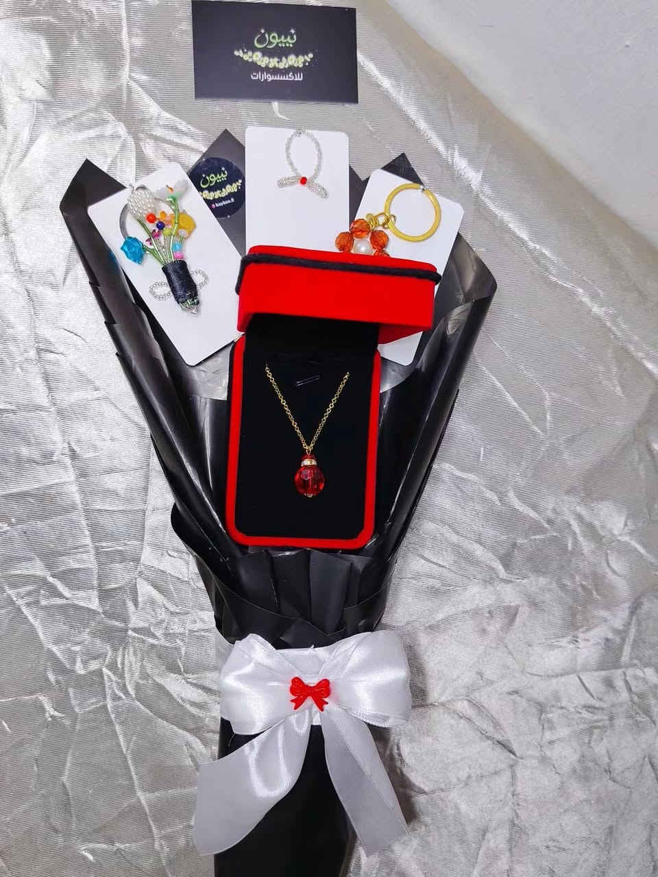 باقة اكسسوارات حسب الطلب 🎀🤍
باقة بتنسيق انيق وقطع راقية 
يمكن تغير واضافة القطع حسب الطلب 
لمعرفة السعر والاستفسار مراسلة الخاص 🌸🎀
#بيبون_للاكسسوارات #اكسسوارات #باقة #موصل #هدية #تاك_للبيست #تاك #ورد #اقتباسات #حب #عيد_الام #عيد_المعلم #عيد_الفطر #جامعة_الموصل #جامعة_نينوى


**إذا كنت صاحب هذا الإعلان وتريد حذفه لأي سبب، رجاءا أرسل رسالة إلى الدعم الفني**