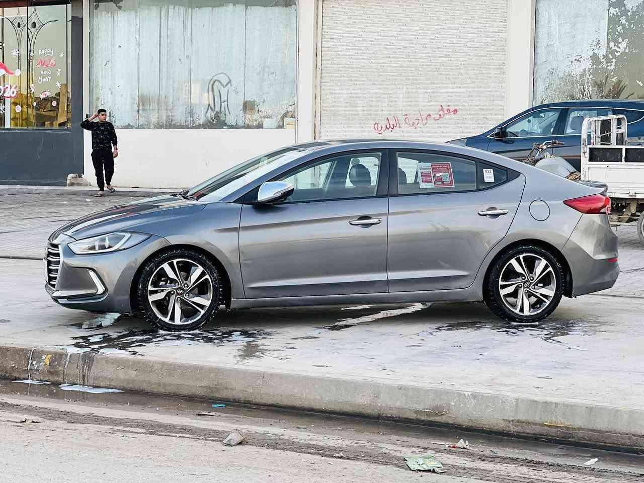 سلام عليكم للبيع او المراوس
هونداي النترا موديل 2018 رقم ذي قار حره تحويل مباشر 
وارد امريكي حادث جاملغ وبنيد بدون ضرر داخلي
مواصفات معروفه شاشه كبيره كامره دواره تحكم استيرن جهتين لايت لد زنون دواخل لونين اشاير بالمري مري شفط ترحيب عند الاقتراب وباقي المواصفات المعروفه 
سياره جديده وجاهزه مكينه وكير وحداده وتخم تاير وتبريد 
محرك 2000 دوش 
مكانـ سياره الناصرية 
الــسعر : 118 وبيها مجال 
الاستفسار اكثر 
***********
