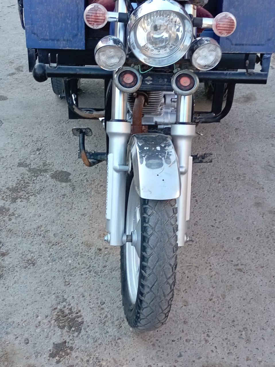 السلام عليكم ستوتة للبيع موديل 18 أوراق اصولي تاعمير 25 السعر1500 العنوان بغداد السيوسفية للتواصل ***********
