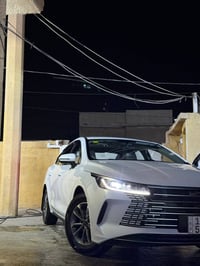 بي واي دي ديستروير زيرو 5 سيارة زيرو  ماشيه 900 الف دهن الشركه السيارة...