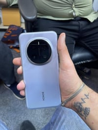 هونر ماجك 7 برو • نضافة 100 • كامل ملحقات