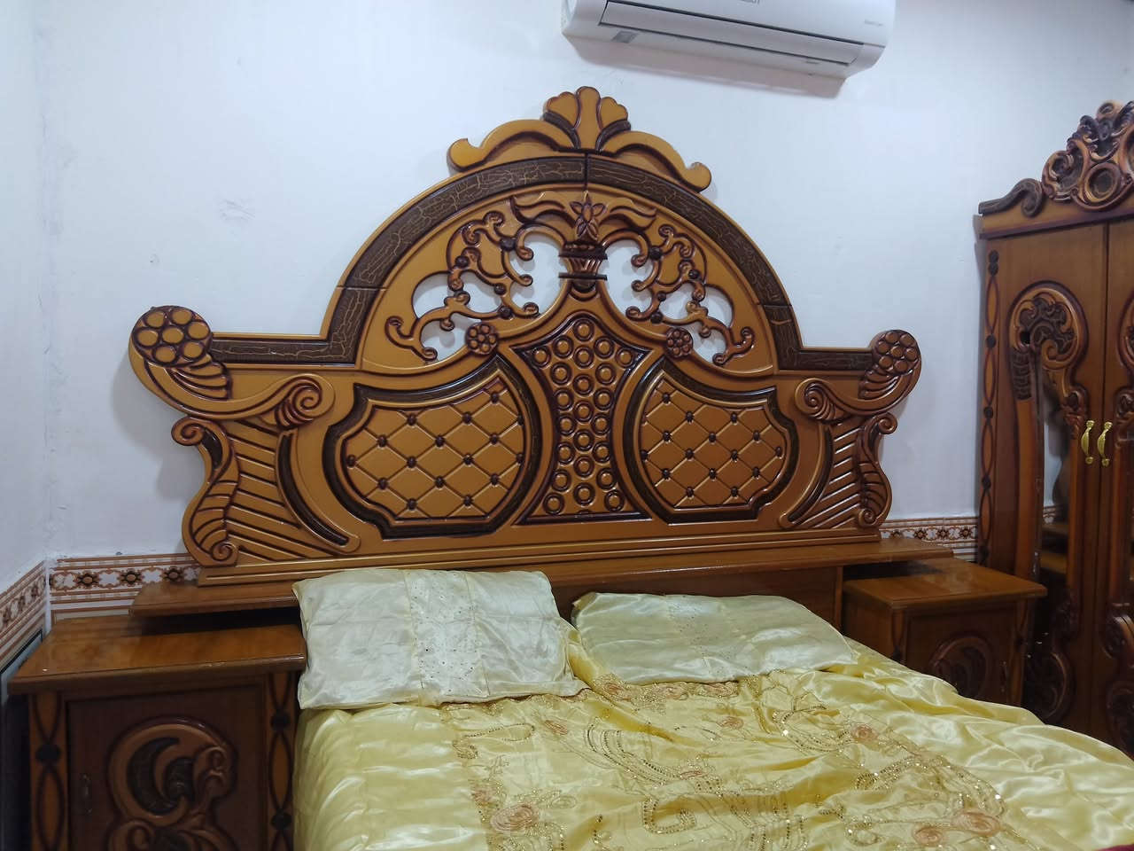 غرفه نضيفه كلش 700وبيه مجال قليل 
ناصريه مركز ***********
