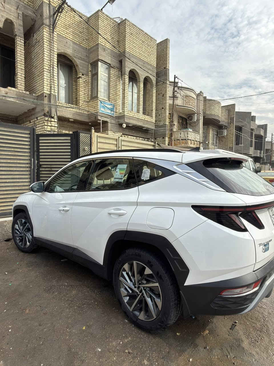 السلام عليكم
توسان موديل 2023 خليجي
ماشيه29كم مواصفات ماعدا البانوراما
تشغيل عن بعد
بيه طخه صغيره بالصندوق
السعر 225$البلديات
***********
