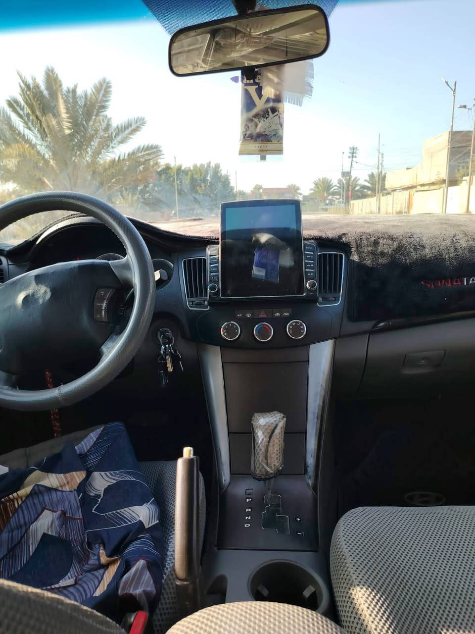 السلام عليك سياره سوناته سياره نظيفه شوفت عينك وارد امريكي موديل 2009 مبدل بيه جاملغ وباب من جهت السايق مكاني بابل سده الهنديه السعر خاص اوتصال رقم / ***********
