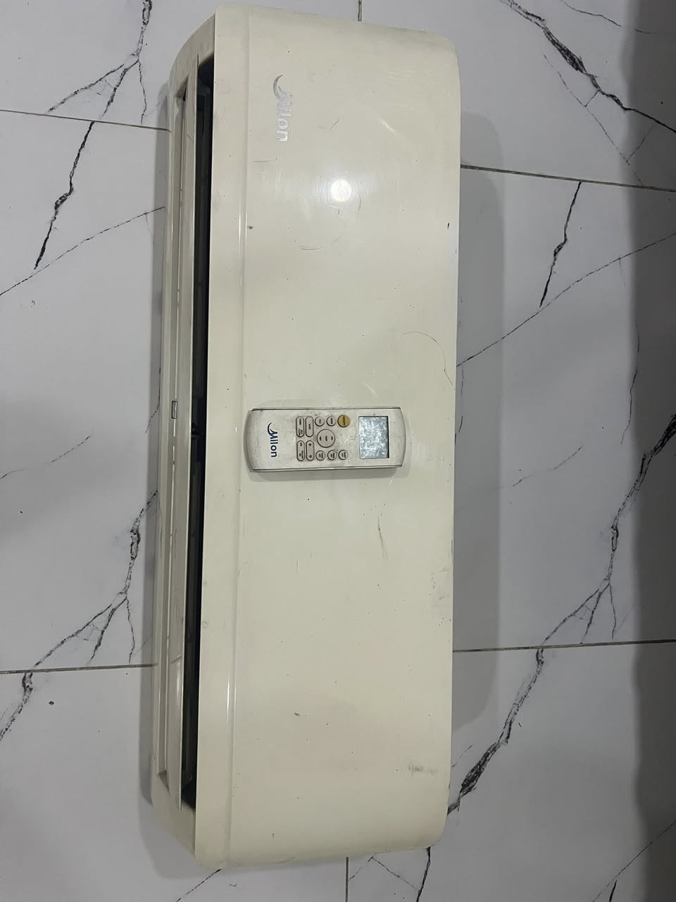 الدوره البيع طن 200الف طن ونص 300الف طنين400الف ***********
