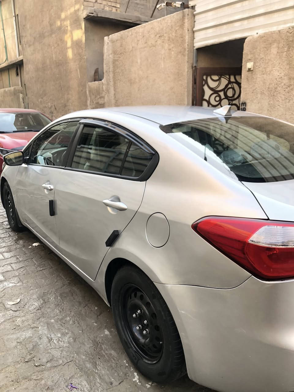 فورتي 15
محرك 1800 دوش كير محرك مكفول 

صدر امامي خلفي جديد 

باتري تخم تاير جديد 

دواخل صاج ونظيفه

ماشيه ٩٨الف ميل 

حادثه من امريكا جاملغ وبنيد الايمن ومرشوش باب صدر 

وبلعراق بابتين وجاملغ 

بدون دواخل وسونار مرفق

سعر 105

عنوان الدوره ***********
