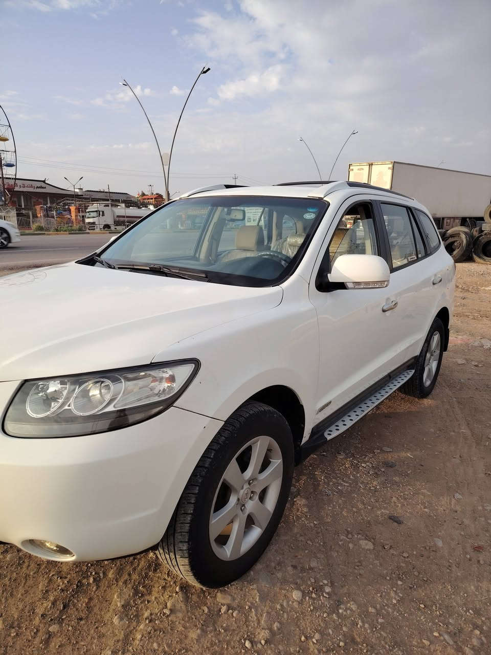 السلام عليكم سنتافي موديل 2009
كير محرك شرط محرك ما مفتوح 

رقم أربيل  باسمي 

__________________

مواصفات /فول 1/1 ما عده بصمه 

فتحه سقف ⚠️

تحكمات ستيرن ⚠️

اشاير مري ⚠️

5ويل كروم ⚠️

بلجكتورات ⚠️

لايت لد وعدسه ⚠️

لايت زنون ⚠️

بك لايت لد ⚠️

3 قطع تبريد ⚠️

__________________-

السياره بيها شبر بالبنيد فقط

بدون بارد بدون رصعات ⚠️

بدون جراد السياره مكفوله كفاله عامه⚠️ 

_____________________________

طخم تاير جديد 

صدر امامي خلفي جديد 

كلو شرط 

________________

للستفسار الاتصال علئ الرقم ***********

مكان السياره ديالى جديدة الشط
