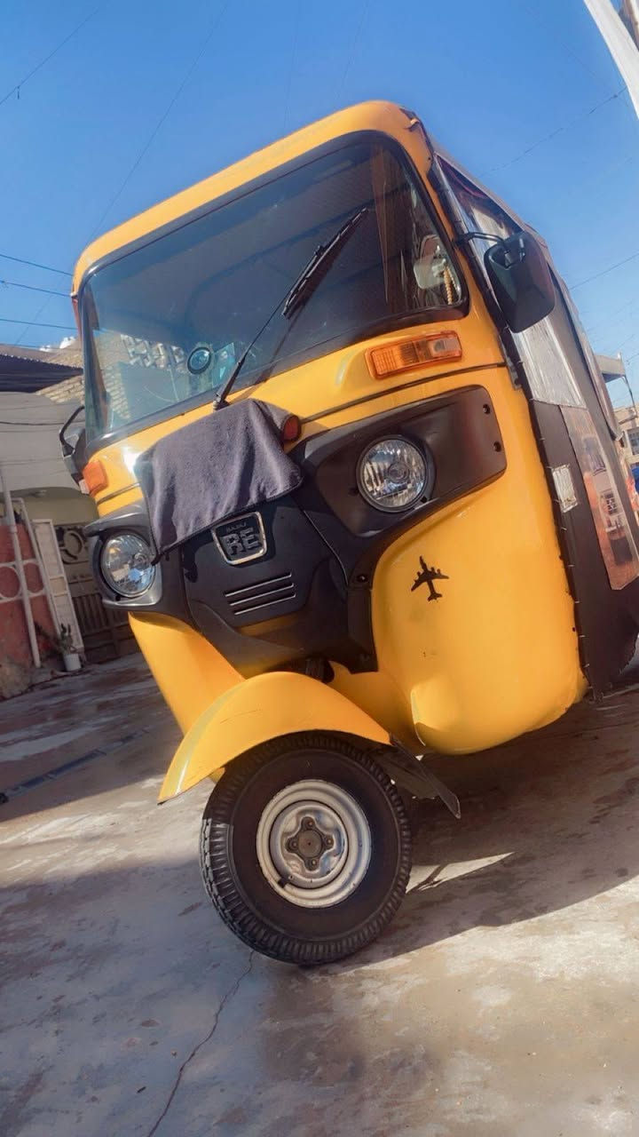 السلام عليكم 
تكتك للبيع موديل 2021شهر 9رقم وسنويه بأسمي مكينه مكفوله وكشر وبيه شغلات بسيطه تحويل ثاني يوم السعر 8مليون وبيه مجال مكاني بغداد الشعب ***********
