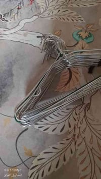 تعلاكا ملابس للبيع حديد وبلاستك ابيع عدد 180 شلعه لاستفسار خاص او لاتص...