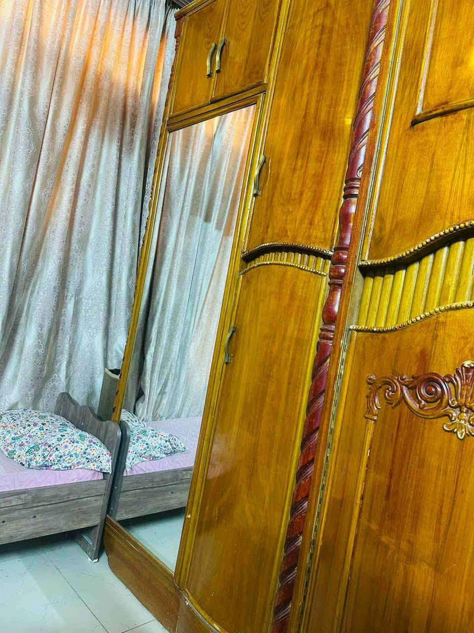 غرفه صاج عراقي تفصال نضيفه بدون اضرار داخل وخارج نضيفه نضافتها 100/100. تكمه ضخمه كنتور بيبان وسلايت 
السعر/ مليون ونص وبيها مجال
العنوان / بغداد الدوره بغداد, العراق


**إذا كنت صاحب هذا الإعلان وتريد حذفه لأي سبب، رجاءا أرسل رسالة إلى الدعم الفني**