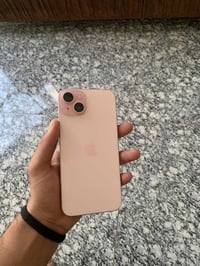 آيفون ١٥ بلاس • ٢٥٦ • بطاريه ١٠٠
