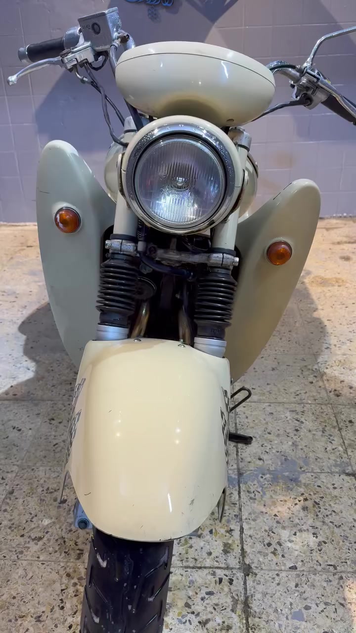 سوزوكي. كلاسيك  موديل 92 مكفوله عام  دراجه تحفه  وترايك وين ماتحب  السعر خاص مكاني بغداد فضوه عرب معرض كريم الربيعي ***********
