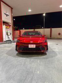 كامري SE • ٢٠٢٥ • ٤٤٠٠٠ كم