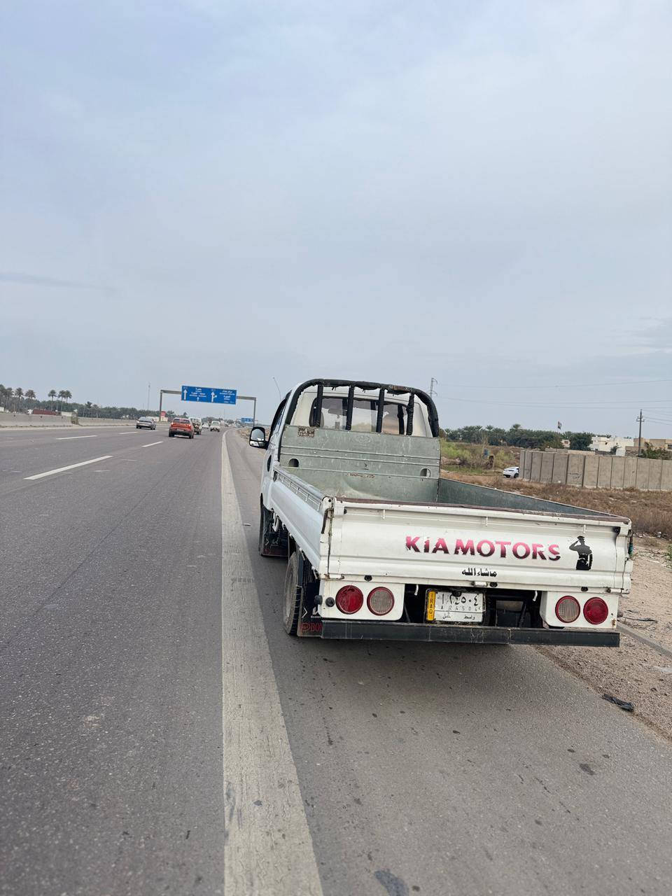 كيه موديل 14 صبغ بل باب سايق شويه وباب ثاني هم نفس شي كير محرك شاصي ورقم شاصي كفاله لمكينه عل ايدي قبل شهرين لا تنقيص ولا ابد تحويل مباشر

مكان مطار صويره

***********
