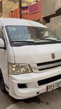 تويوتا هايس • موديل ٢٠١٢ • بيه خط