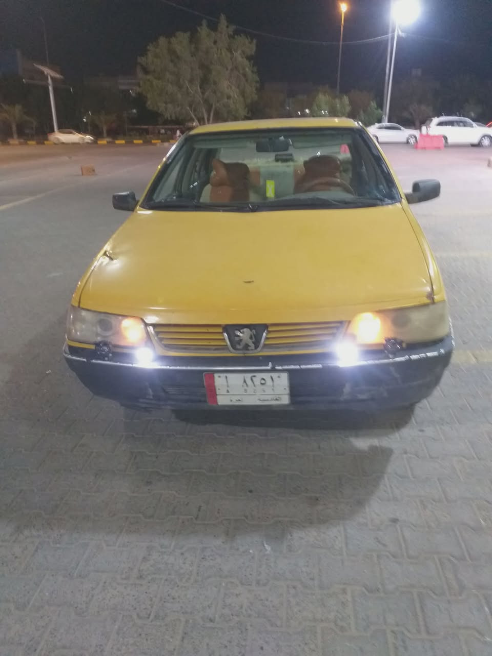 سياره بيجو اصوليه مداور شوكت متريد محرك كير كورله اوتو ترايك البغداد  
اريد بيها سايبه مراوس  لأبني ***********
