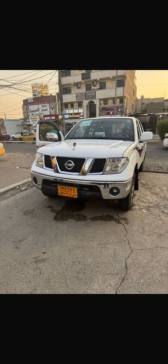 نيفارا اربيل 2013 تبديل باب خلفي بلادي فقط وكالة عامة باسمي سيارة جديدة وجاهزة السعر 115 مكان الدورة حي الصحة موبايل ***********
