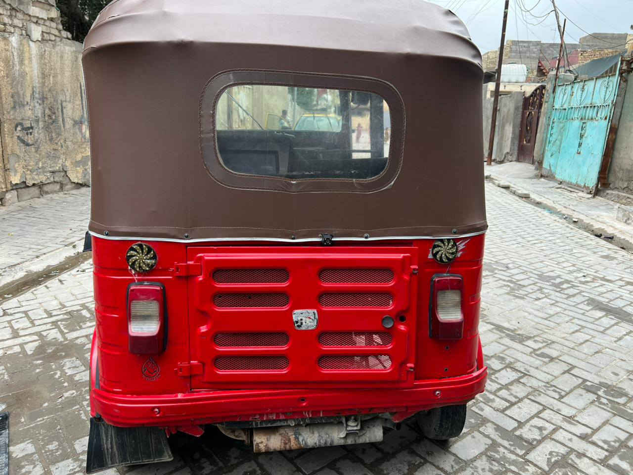 سلام عليكم ورحمه الله وبركاته
تكتك للبيع مديل 18 الشهر 5

بيها بكن وتنقيص وتبخير

السعر 5 مليون وبيها مجال لشراي 

رقم السنوي تحويل ثاني يوم 

للاستفسار الاتصال على الرقم ***********
مكاني بغداد حي النصر
