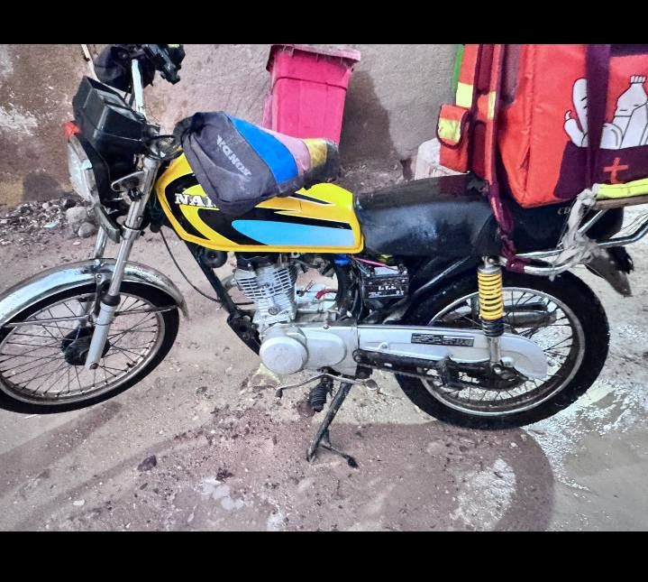 للبيع نامه اوراق السعر 800 وبيه مجال  المكان البصره الزبير الرقم *********** وتساب
