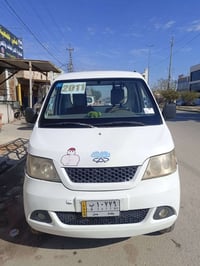 شيري حمل • ٢٠١١ • مكينه وكير