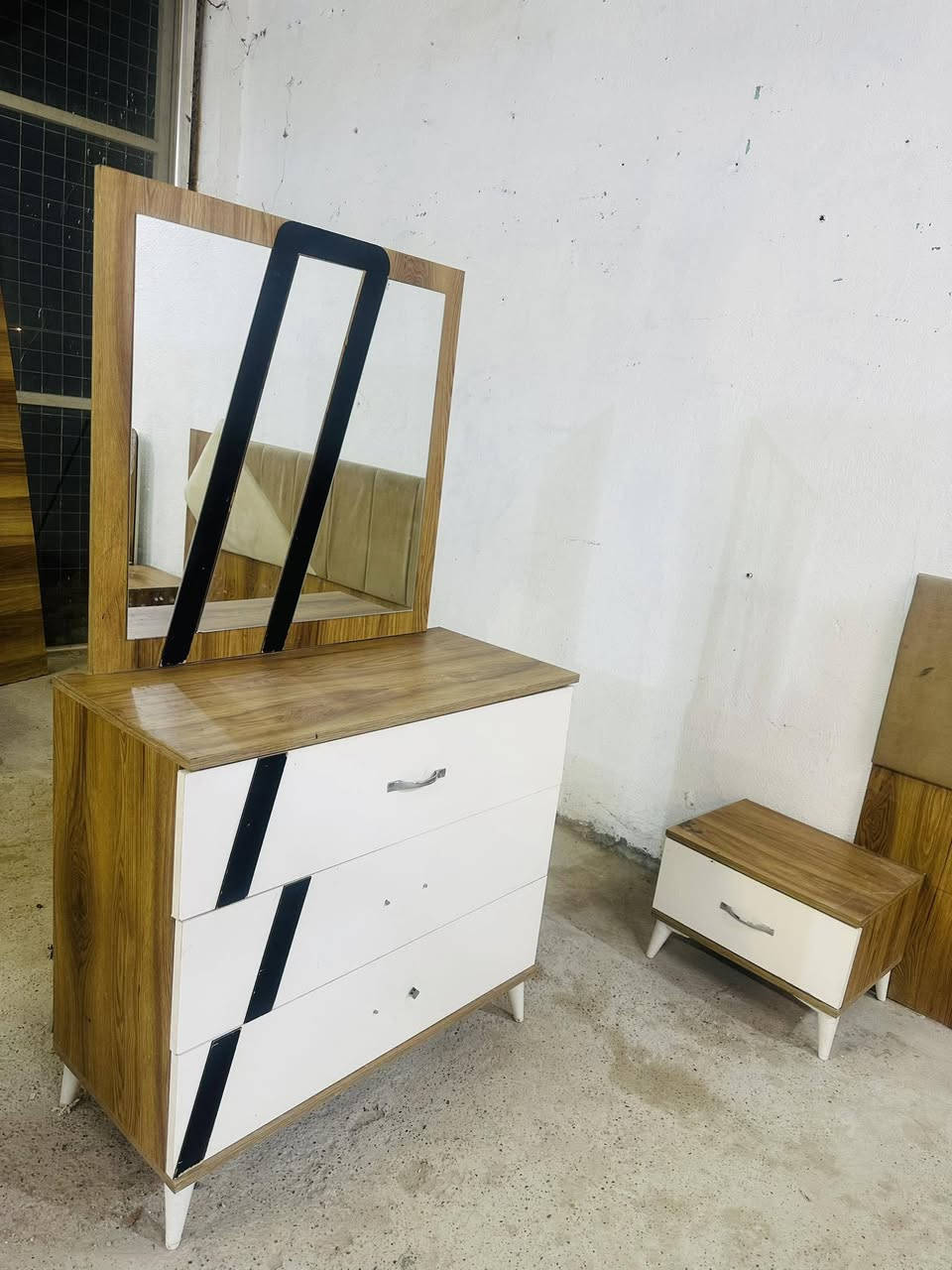 ٤٠٠ للبيع مع نقل وشد اسعار مناسبة عليها تخفيضات تواصل خاص


**إذا كنت صاحب هذا الإعلان وتريد حذفه لأي سبب، رجاءا أرسل رسالة إلى الدعم الفني**