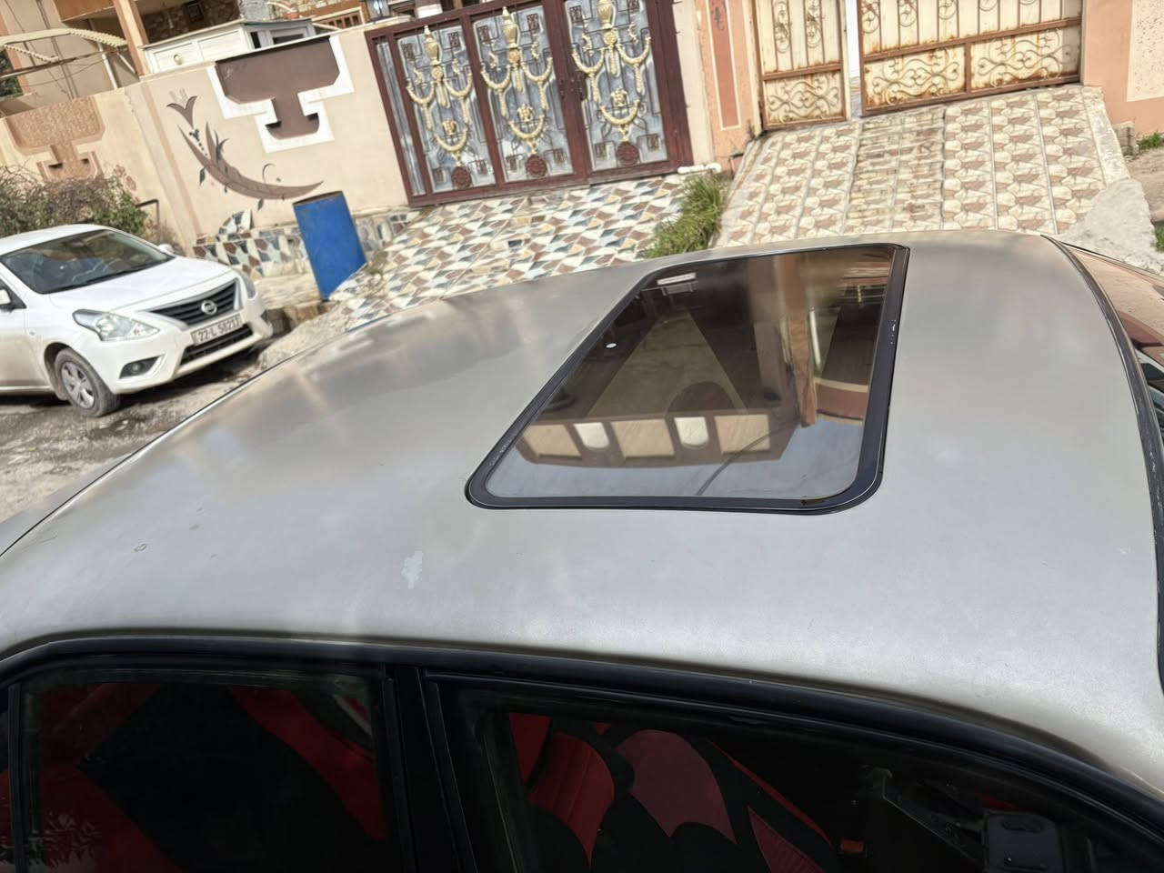 اوبل اوميكا موديل 92 محرك بطه 3000.
كير اوتوماتيك 
كير محرك بشرط لا بخار و لا صرف بشرط 
شوته رياضيه 
سقف سلايت كهربائي شغال 
2جام كهربائي
رقم أربيل دولي سنويه حتى 2030 
كوبن بنزين بيها 
تبريد و تدفئة تبريد عاطل تدفئة شغال 
كهربائيات كله شغال 
شاشه ايباد تسلا 
قفل مركزي 
بطرية جديده
تحويل وكاله بشرط سنويه بسمي 
السعر 40 بيها مجال 
العنوان : كركوك ناحية التون كوبري 
رقم ***********
