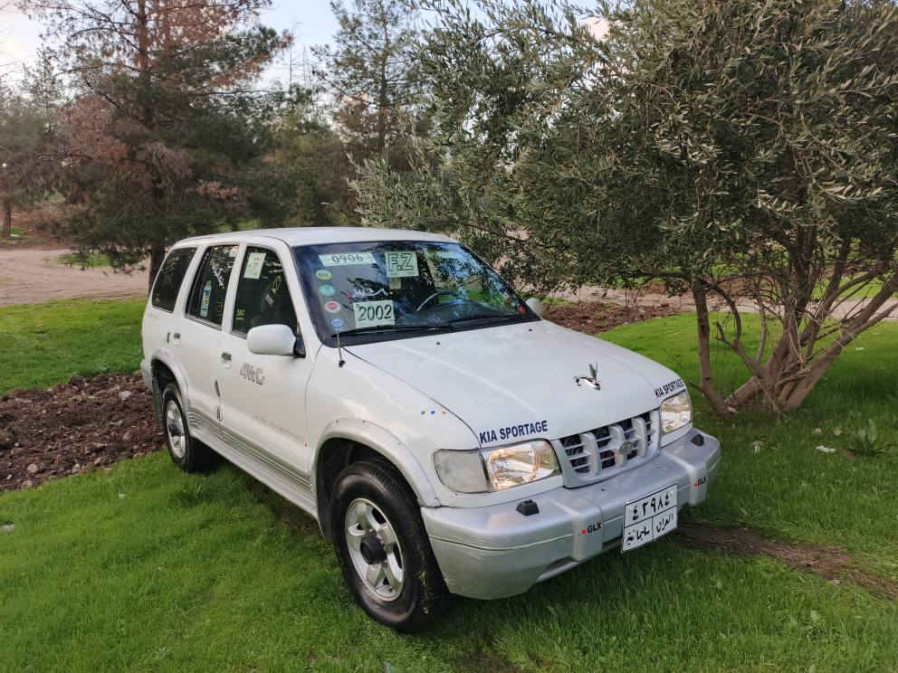 فرۆشتنی خێرا 
***********
کیا سپۆرتاج مۆدیل 2001 گێڕعادی مەکینە 16وبەخ بیلاد  گێرومەکینەو ئەکسل 
 بەشەرتی فیتەر ڕەقەم سلێمانی سەنەوی تازەیە تانزیکی 2027بەشەرتی تەحویل خەرامە بڕاوە 258 هەزاری هەقیقی ڕۆشتوە  تەبریت ساردو گەرم بەشەرت فول مواسەفات چوارجام کارەبا ئاوێنە کارەبا سویچ کۆنترۆڵ ویل کرۆم کارەبای هەموگیانی ئیشدەکات    بێدەعمو لێدراوە تەنها سێ پاریچەی بۆیاخە وەک شەریکە ماوەتەوە چوارتایەوویلی جوانی  لەژێرایە سەیارەکە زۆر توندوتۆڵەو بێتەقەوڕەقەوبێ نوقسانیە کامل جوان کاری بۆکراوەو 
ماڵی دۆستە بەس ماشەڵای ئەوێت 
سعر 40 موعامەلە یەکی کەم 
ناویشان زەڕایەن هەڵەبجەی تازە
*********** السليمانية, العراق
