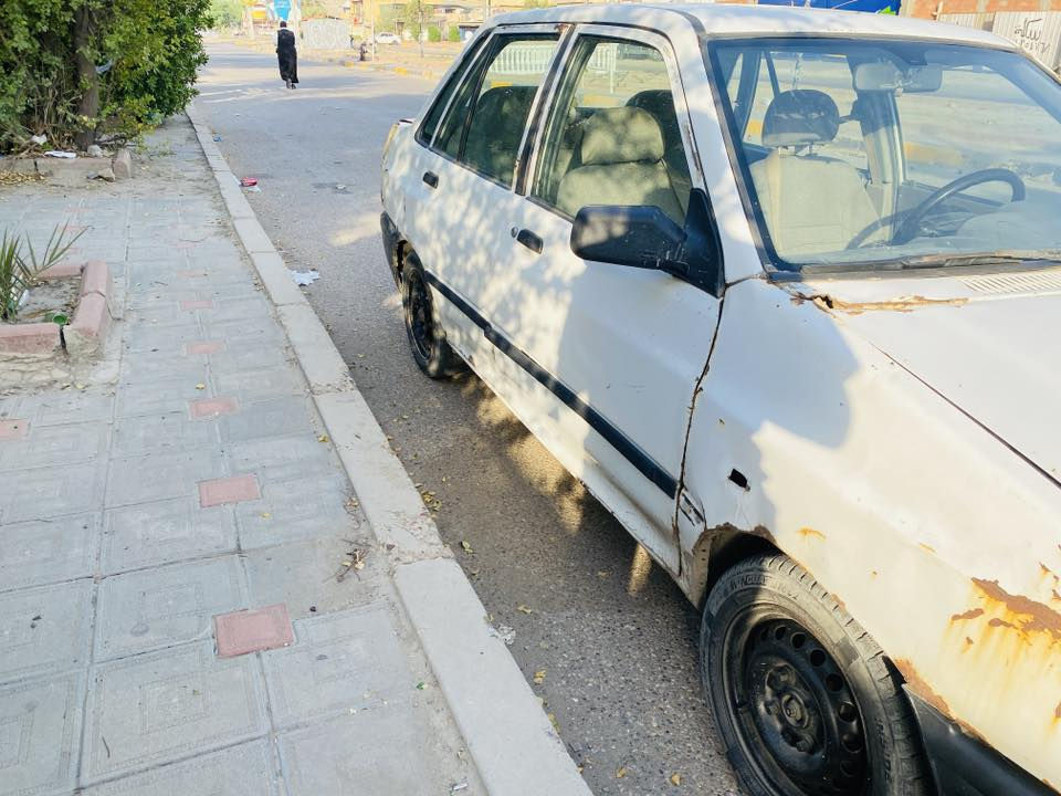 سايبا موديل ٢٠١٥ خصوصي للبيع 
رقم ذي قار 
مكينة بداية تبخير 
كير مكفول 
داخلها نظيف بلادي 
كشرها يرادله ترتيب شويه 
وصدرها تعبان 

سعرها ١٦ قفل 
عليها غرامات ٥ ورقات ع المشتري 
تريد راعي تريد بدون راعي راعيها موجود بالناصرية 
مكان السيارة بغداد 
للتواصل *********** واتساب كذلك
