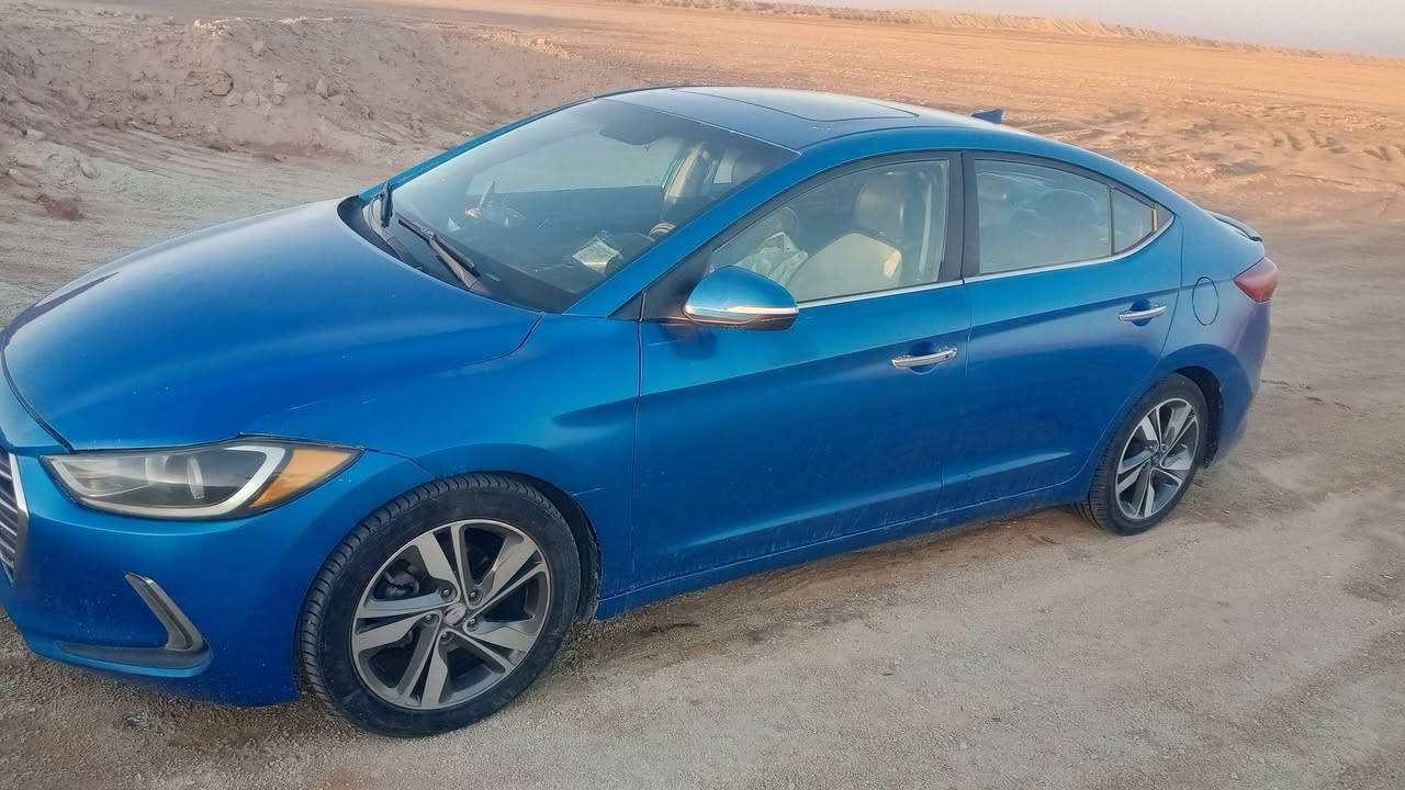 السلام عليكم الانترا 2017 وارد امريكي فول مواصفات ماشية 80 كير محرك حدادية كفالة باسمي ثاني يوم تحويل سعرها 114 وبيها مجال مكاني بغداد النهروان الاستفسار اتصل على الرقم 
    *********** واني خادم
