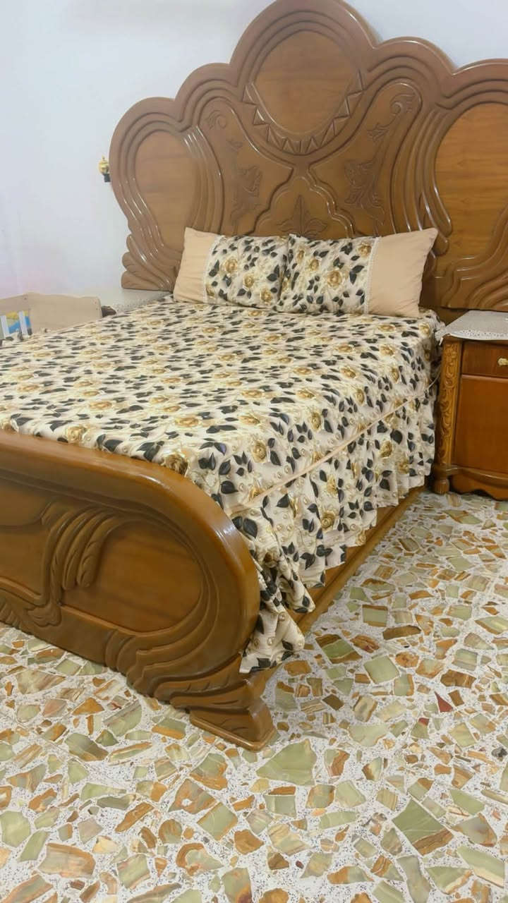 خياطة فرشات جربايه حسب الطلب 
الحجز والاستفسار خاص 
توصيل داخل السماوة فقط


**إذا كنت صاحب هذا الإعلان وتريد حذفه لأي سبب، رجاءا أرسل رسالة إلى الدعم الفني**