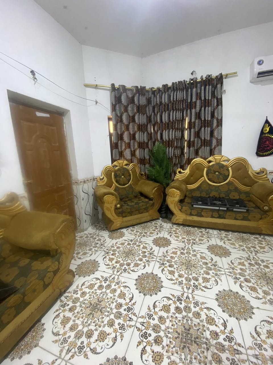 للبيع تخم كامل ٢٥٠ سعره وبيه مجال لشراي


**إذا كنت صاحب هذا الإعلان وتريد حذفه لأي سبب، رجاءا أرسل رسالة إلى الدعم الفني**