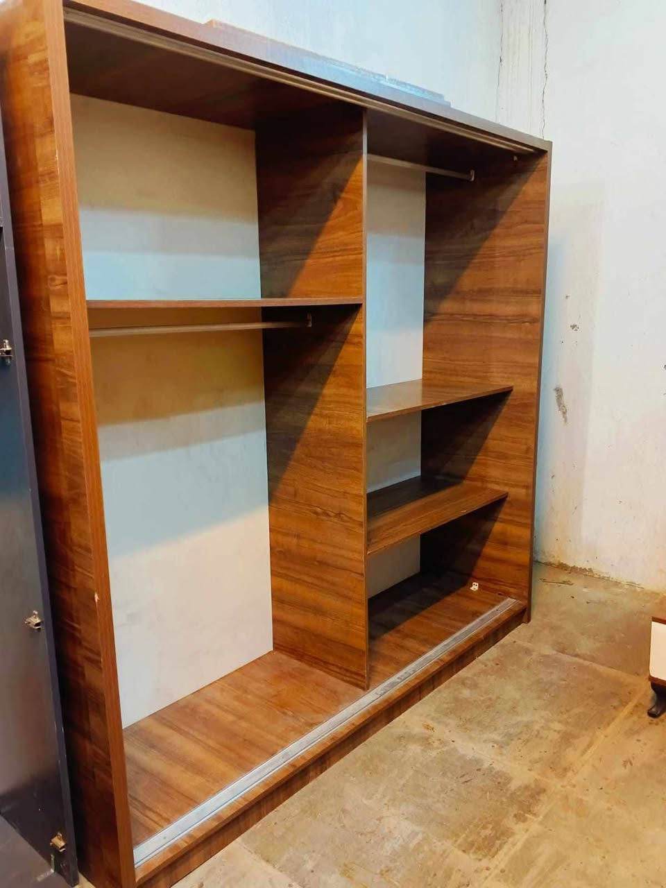 ‎غرفة نوم  تركي🇹🇷
 نضافة 90 ٪💯فول نضافه
عدد القطع / 5
نضام / سلايت 💢
سعرها 400قفل💸
شد ونقل داخل‎ بغداد, العراق


**إذا كنت صاحب هذا الإعلان وتريد حذفه لأي سبب، رجاءا أرسل رسالة إلى الدعم الفني**